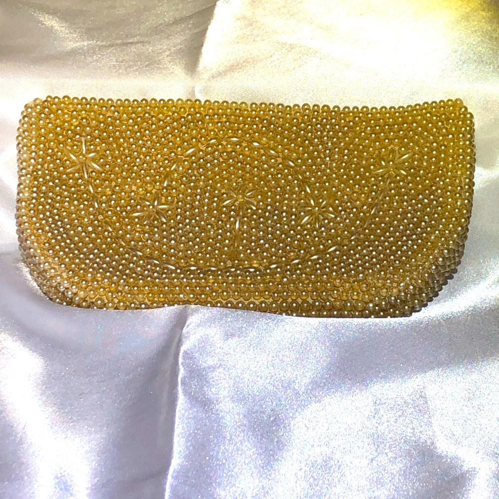{VTG} Miranda | Faux Pearl Beaded Clutch